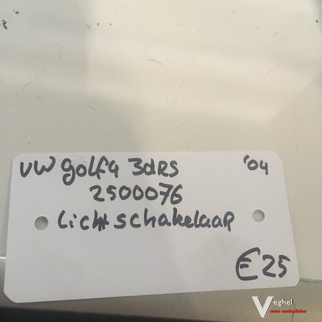 Vw Golf 4 2004  Wagennr 2500076  Lichtschakelaar, -, Utilisé, -, -