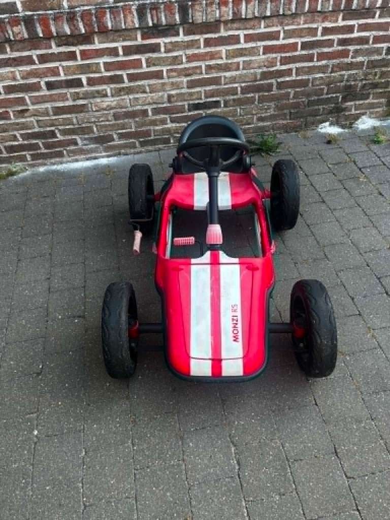 Chillafish Monzi skelter - Rood, Kinderen en Baby's, Speelgoed | Buiten | Skelters, Ophalen, Gebruikt