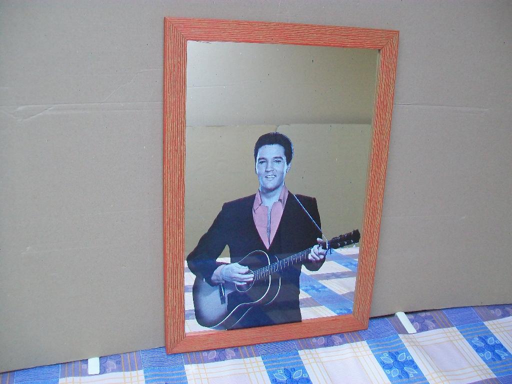 Elvis Spiegel - The King of Rock and Roll - Gitaar Guitar, Verzamelen, Ophalen of Verzenden, Gebruikt, Overige typen