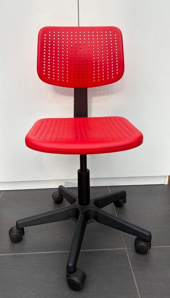 Bureaustoel - IKEA - rood - als nieuwe, Huis en Inrichting, Ophalen, Zo goed als nieuw, Rood, Bureaustoel