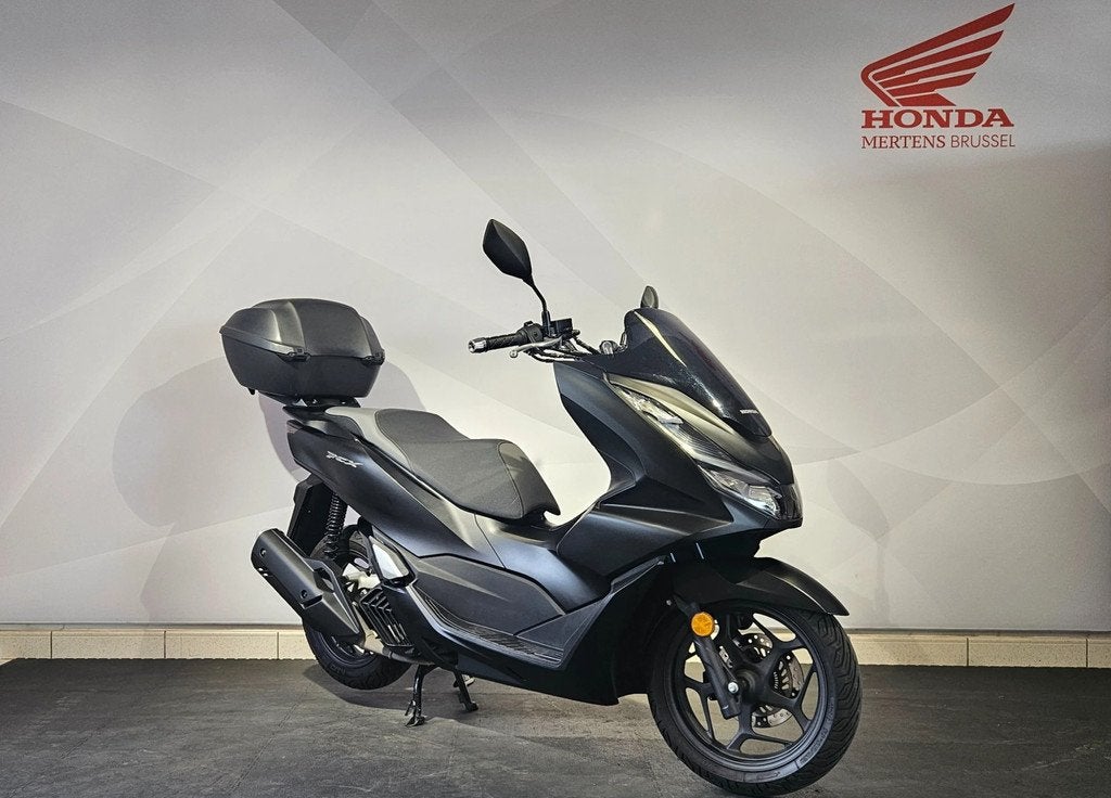 Honda PCX 125 (bj 2022), Motoren, Bedrijf, Overig, 124 cc