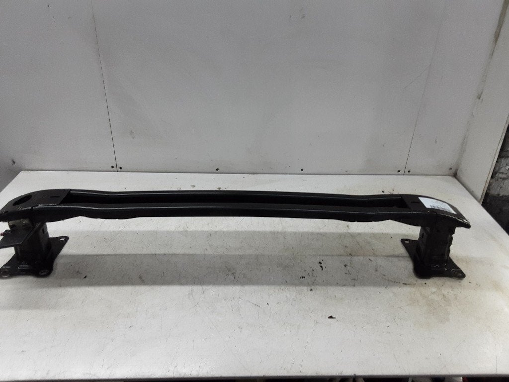 RENFORT PARE CHOC ARRIERE (TRAVERSE) Golf VIII (CD1), Volkswagen, Volkswagen AG, Utilisé, Kundenbetreuung@volkswagen.de