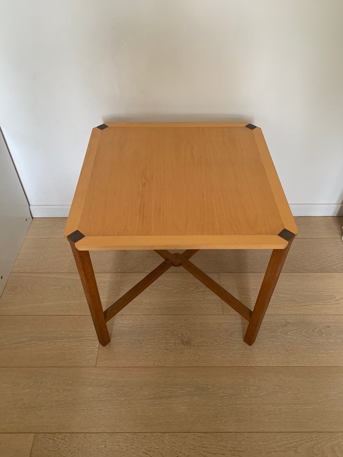 Table d’appoint Scandinave, Maison & Meubles, Enlèvement, Comme neuf, Bois