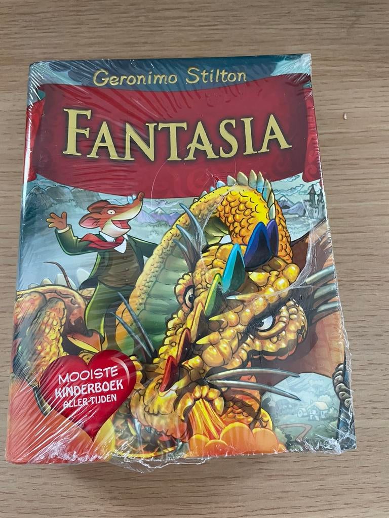Nieuw boek Fantasia Geronimo Stilton, Boeken, Ophalen of Verzenden, Nieuw