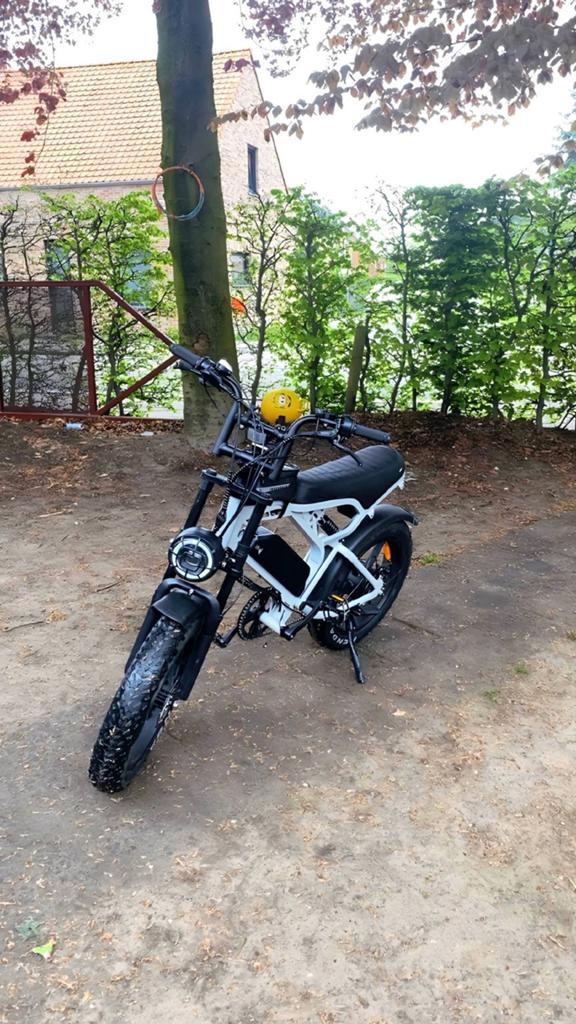 V20 pro(750watt,56volt,a40 controller,500km gereden), Autres marques, Enlèvement ou Envoi, 50 km par batterie ou plus, Comme neuf