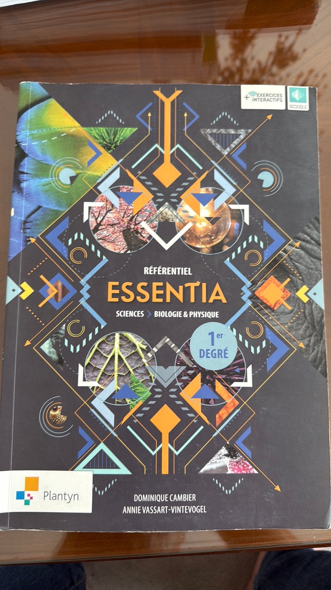 Essentia Référentiel Science Biologie&Physique 1er Degré, Livres, Enlèvement, Comme neuf