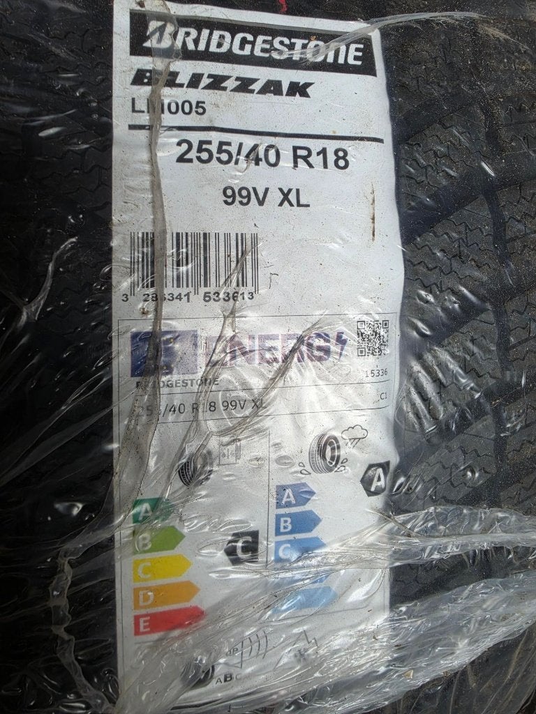2 pneus hiver neufs Bridgestone 255/40 R18 99V XL, Ophalen, 18 inch, 255 mm, Nieuw