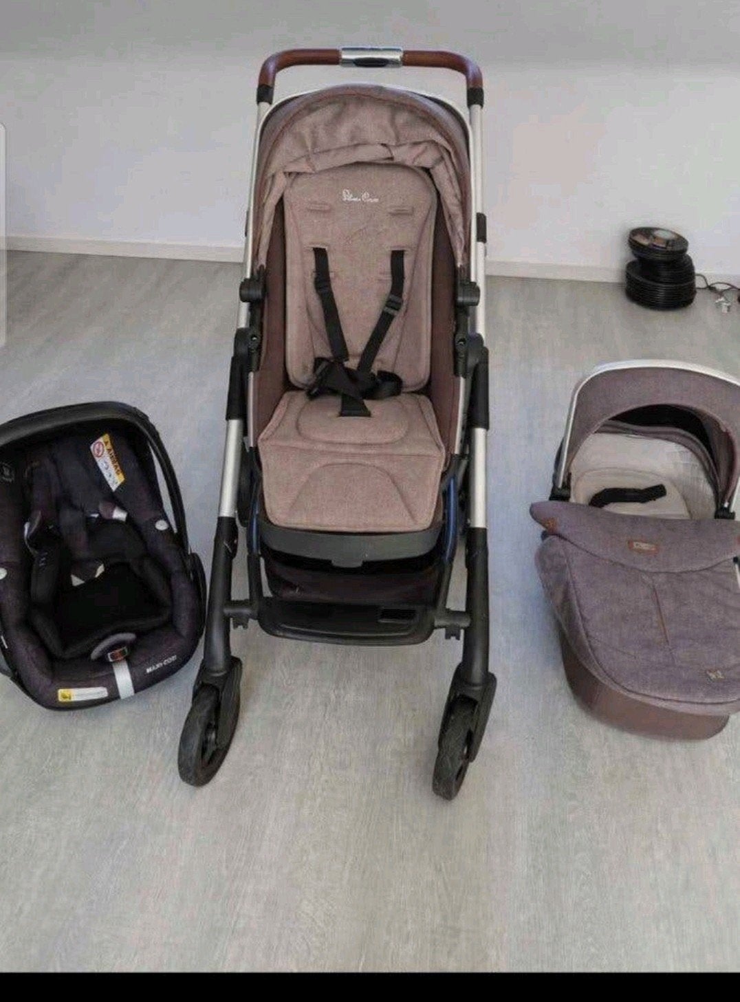 Trio zilveren kruis, Ophalen of Verzenden, Zo goed als nieuw, Kinderwagen, Luchtbanden