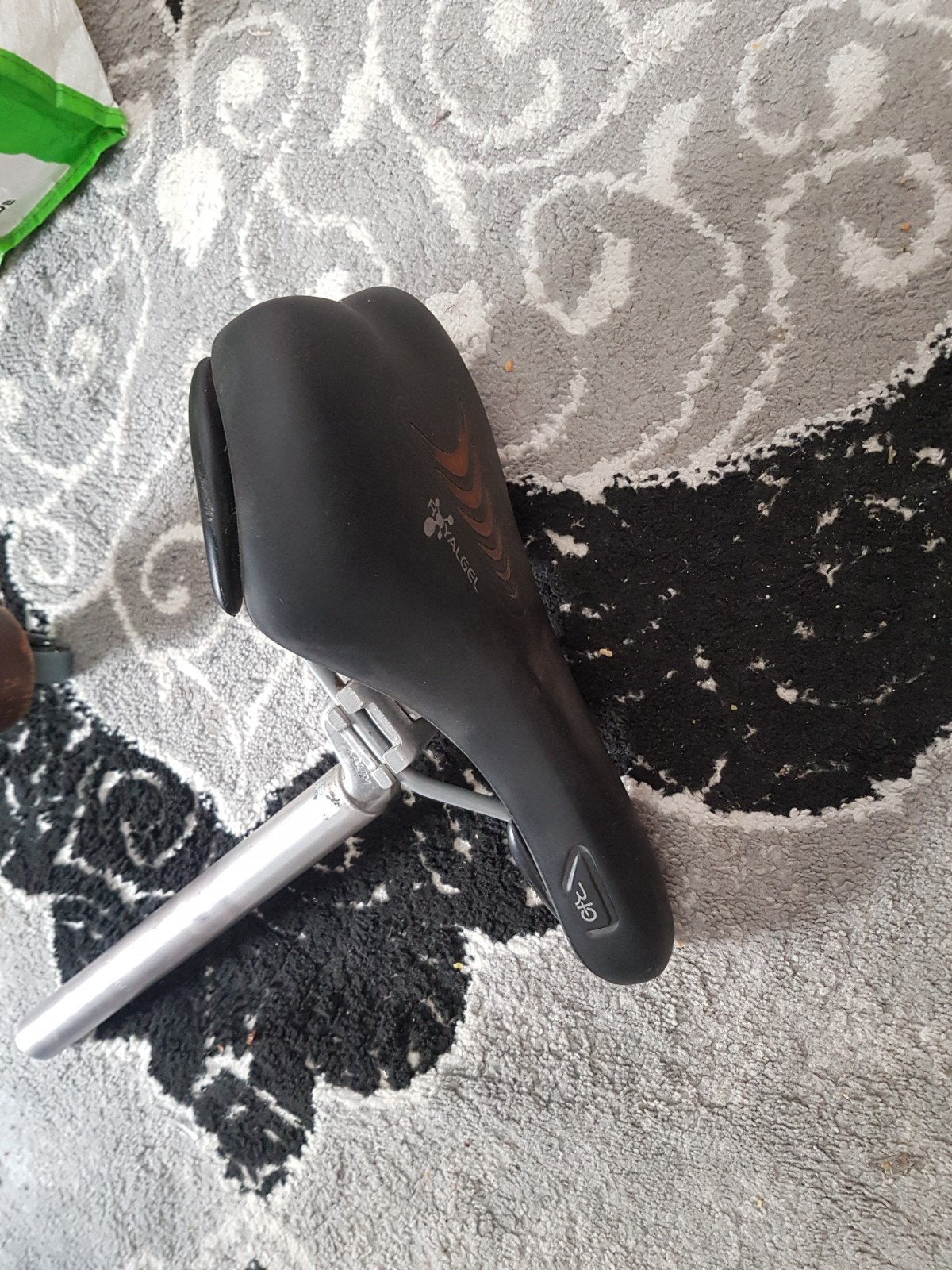 Fietszadel, Fietsen en Brommers, Fietsonderdelen, Ophalen of Verzenden