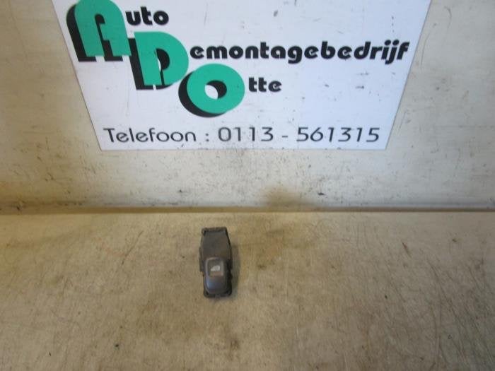 Elektrisch Raam Schakelaar van een Volvo V70, Gebruikt, -, -, Ophalen of Verzenden