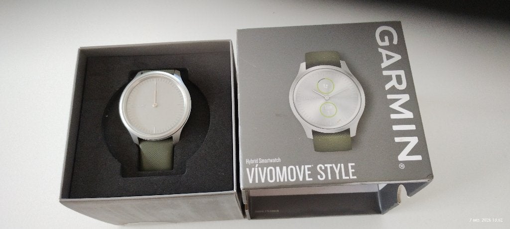 Garmin Vivomove Style, Étanche, Gris, Garmin, Comme neuf