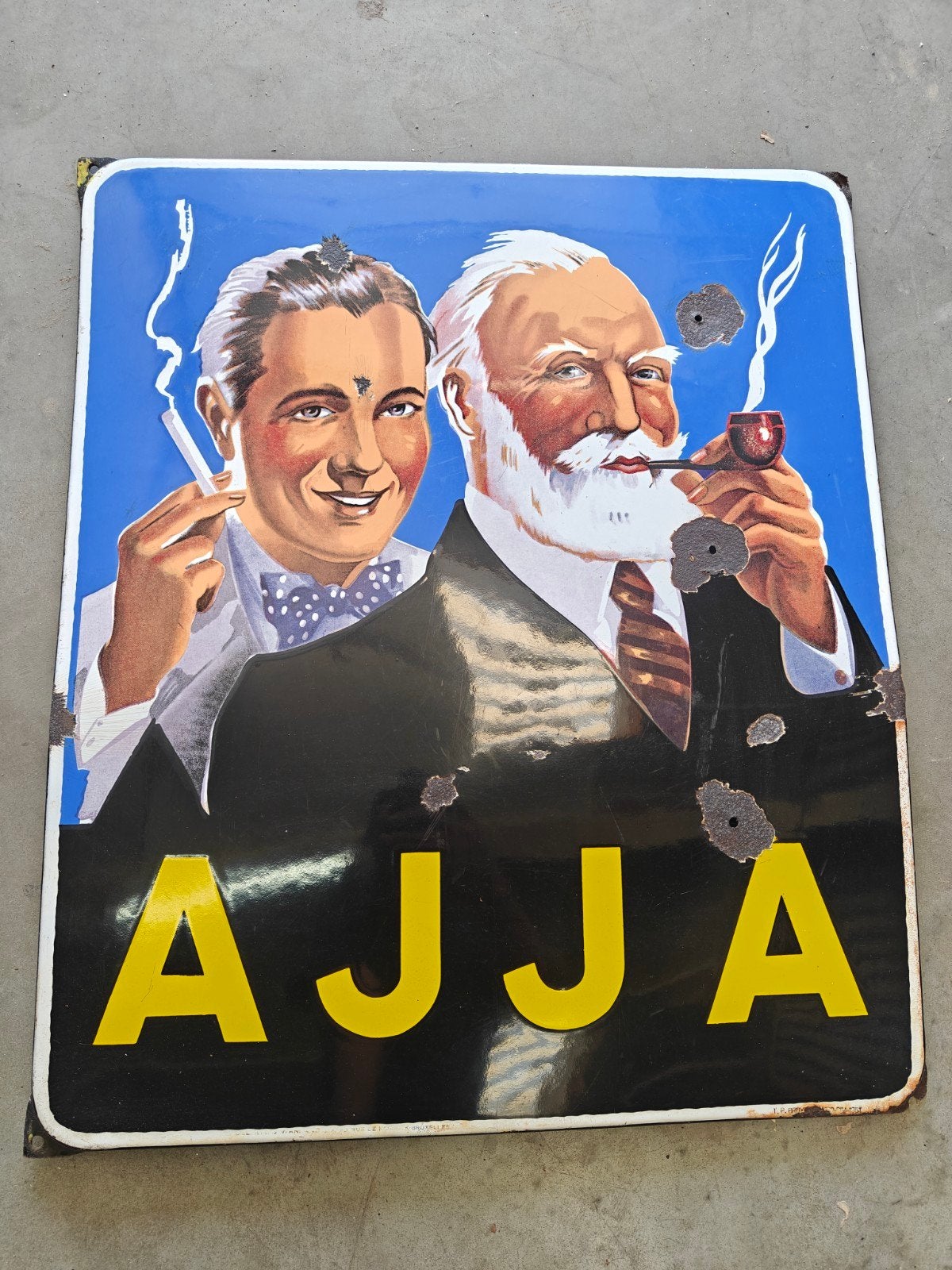 AJJA emaille bord, Antiek en Kunst, Ophalen