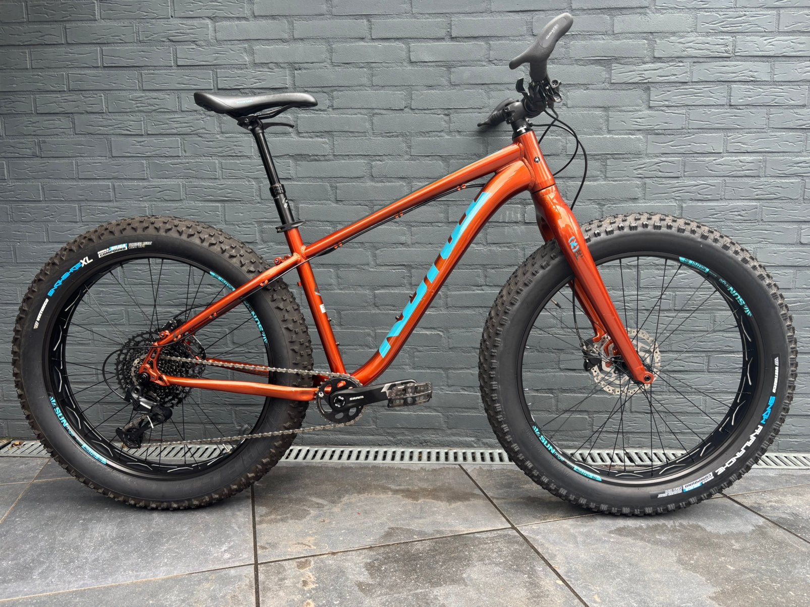 🔥 NIEUWSTAAT 🔥 Kona Wo Fat-bike – maat M, Fietsen en Brommers, Fietsen | Heren | Sportfietsen en Toerfietsen, Zo goed als nieuw