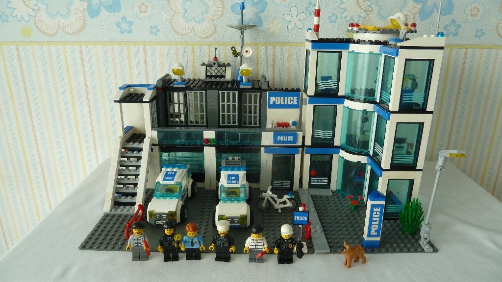 Poste de police Lego City 7498, City, Enlèvement ou Envoi, Lego, Ensemble complet