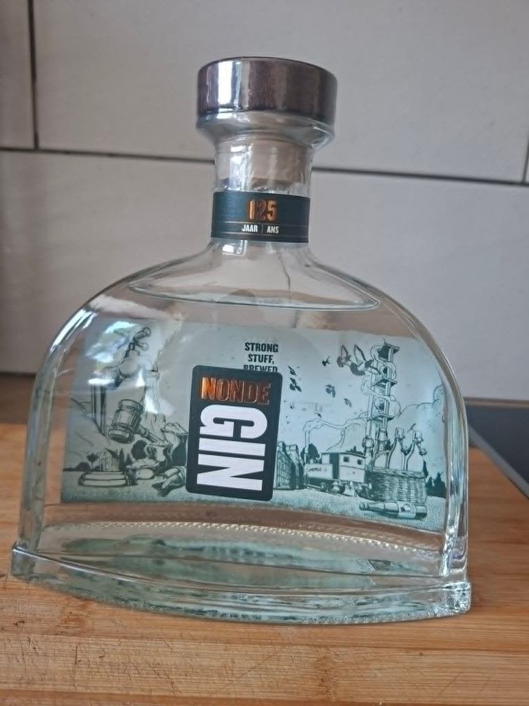 Zeldzaam Verzamelobject: NondeGin Brouwerij Haacht 125 Jaar, Ophalen, Nieuw, Flesje(s)