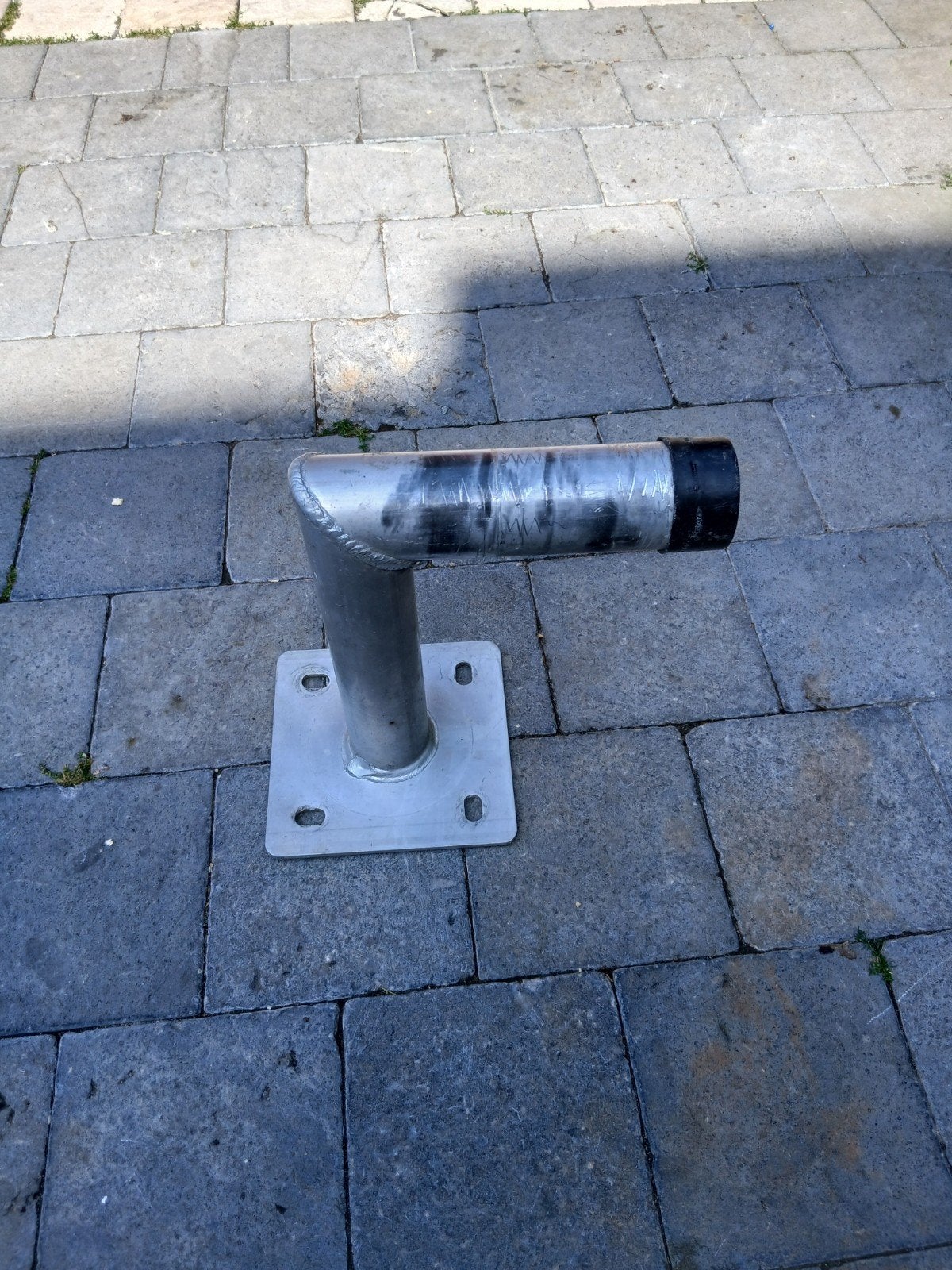 Muurbeugel/paal van verzinkt staal, Doe-het-zelf en Bouw, Ophalen, Gebruikt
