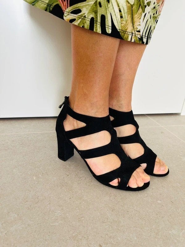 Zwarte sandalen met hak 39, Kleding | Dames, Zwart, Youh!, Zo goed als nieuw, Sandalen of Muiltjes