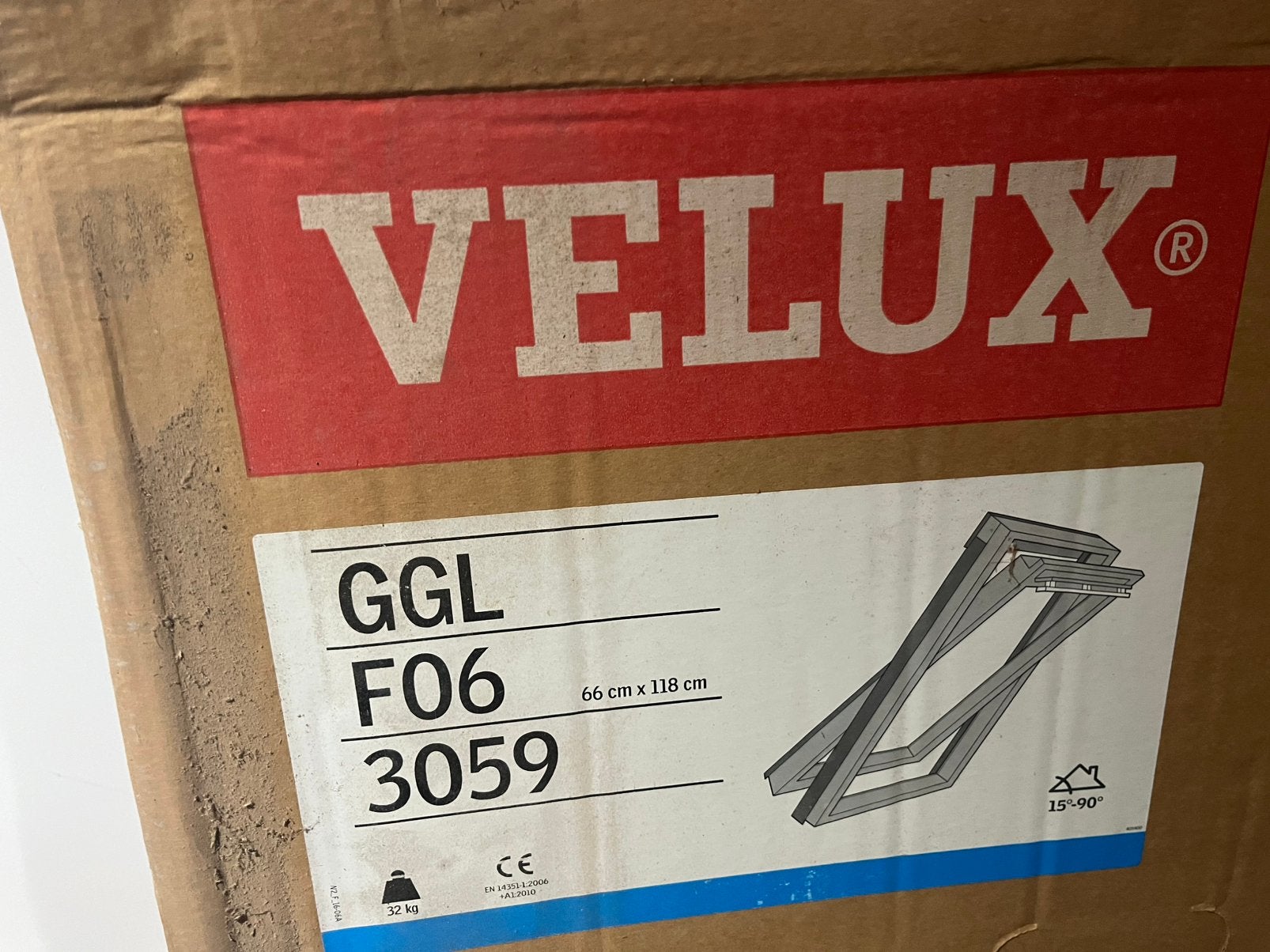 Fenêtre Velux 66 cm x 118 cm, 4 pièces, Enlèvement, Comme neuf