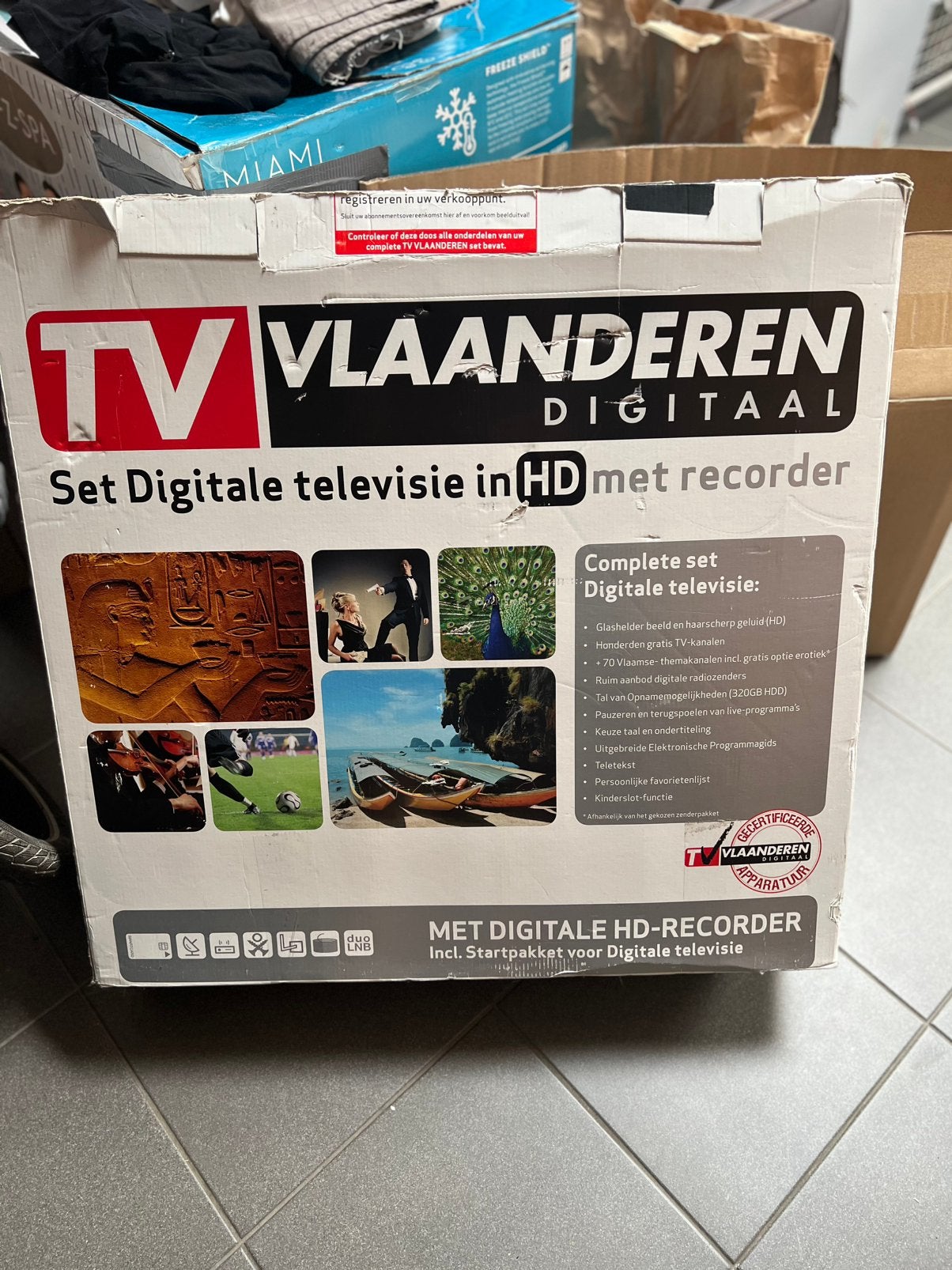 Te koop, Audio, Tv en Foto, Schotelantennes, Ophalen, Zo goed als nieuw