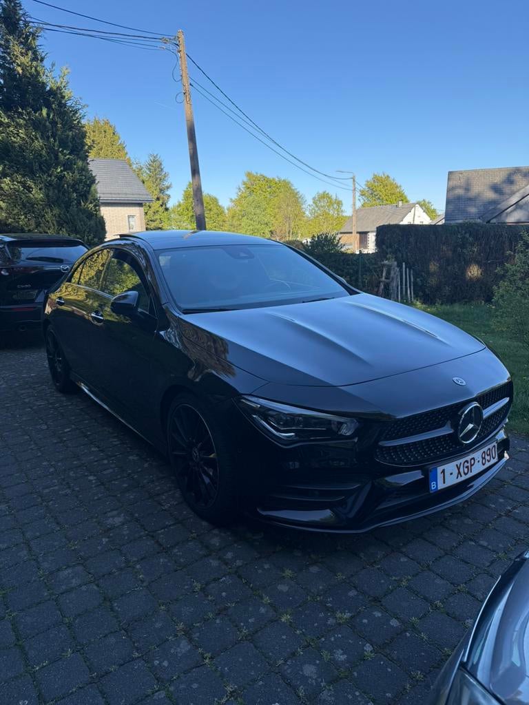 Mercedes benz cla 180d night pack, Auto's, Automaat, Zwart, 4 cilinders, Zwart
