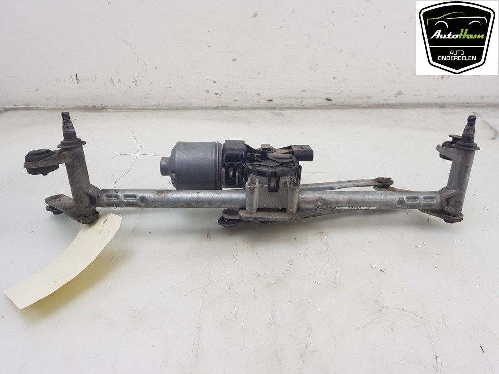 MOTEUR + TRINGLERIE ESSUIE GLACE AVANT Polo V (6R), Autos : Pièces & Accessoires, Robert Bosch AG, Volkswagen, Utilisé, Robert-Bosch-Allee 1
74232  Abstatt, DE