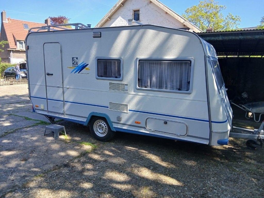 Knaus Sudwind 440 AS GOOD AS GOLD met vastbed, Caravans en Kamperen, Vast bed, 750 - 1000 kg, Particulier, 4 tot 5 meter