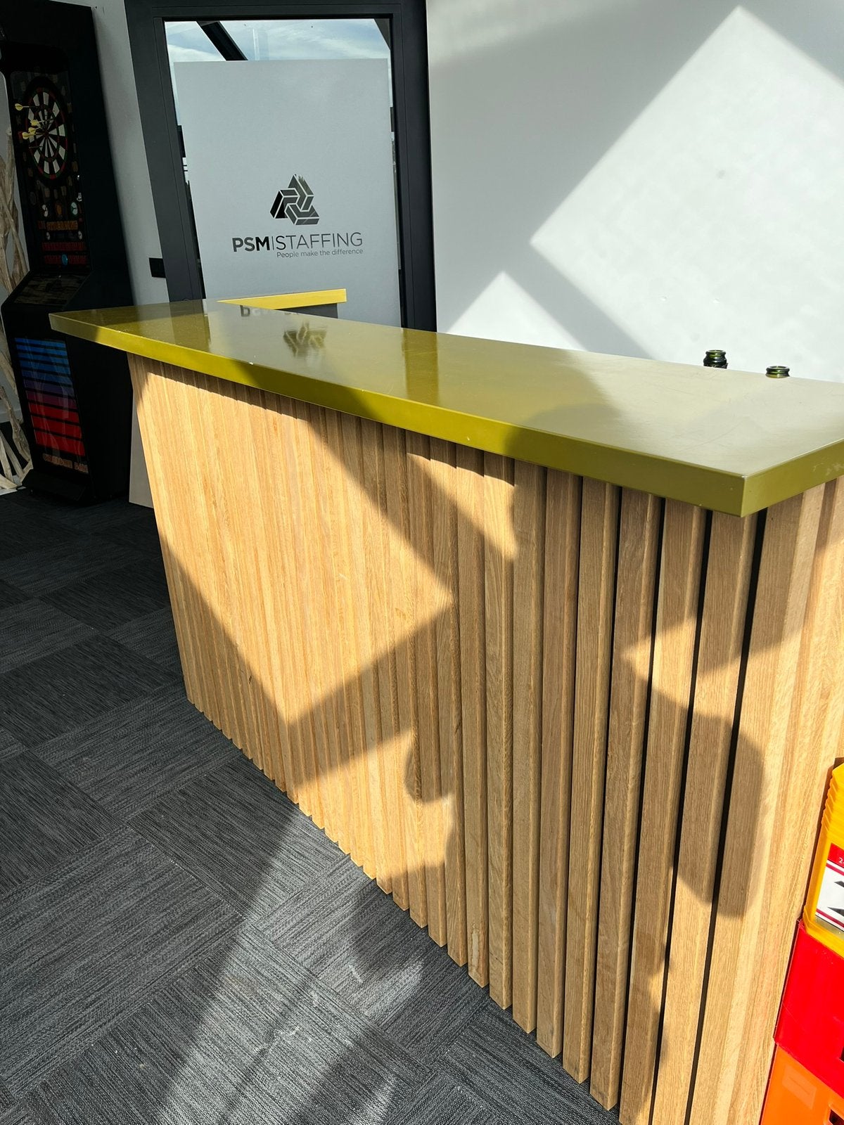 Bar en bois, Enlèvement, Comme neuf