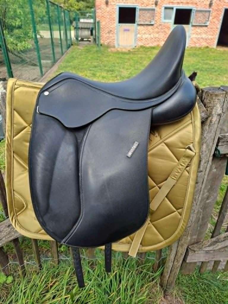Dressuurzadel wintec cair 16,5 inch, Dieren en Toebehoren, Ophalen, Gebruikt, Dressuur