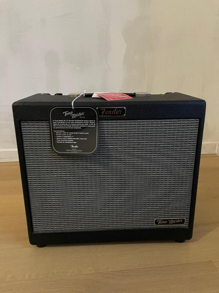 Fender FR-10, Muziek en Instrumenten, Versterkers | Bas en Gitaar, Ophalen, Zo goed als nieuw, Gitaar, 100 watt of meer