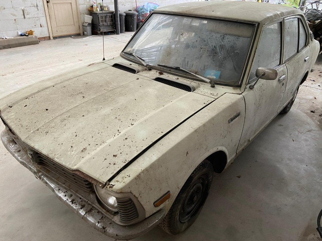 Toyota corolla te koop,18d kms , 1976 , 1300 cc, foto 12