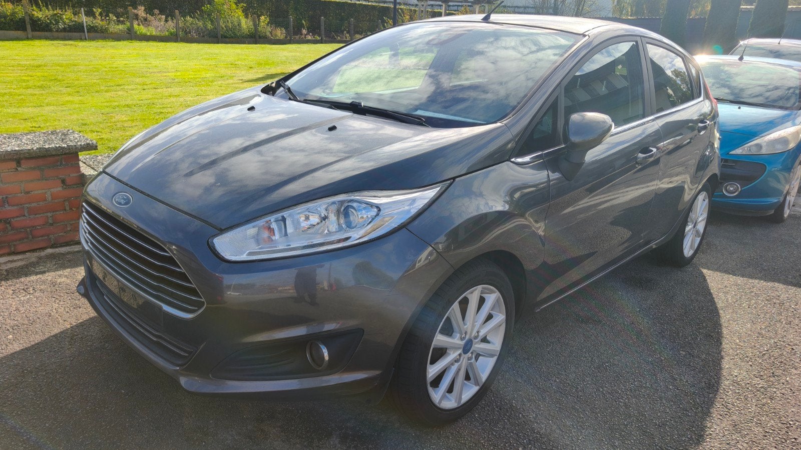 Ford Fiesa 1.5 Tdci 55 kW Titane (EXPORT), Autos, Argent ou Gris, Achat, Euro 6, Entreprise