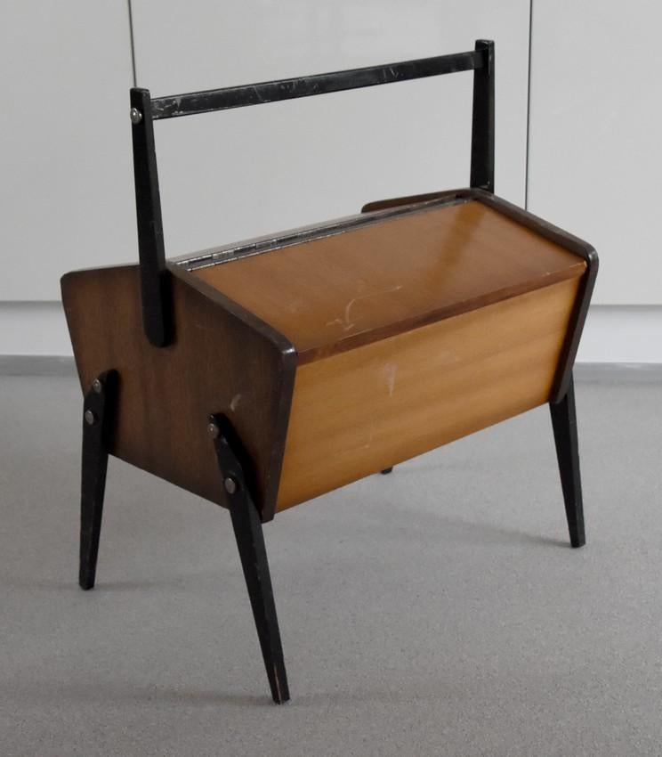 Boîte à couture minimaliste vintage, Enlèvement
