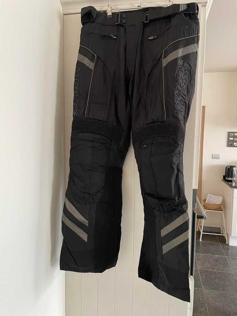 Harley Davidson Motorbroek maat ‘M’, Ophalen of Verzenden