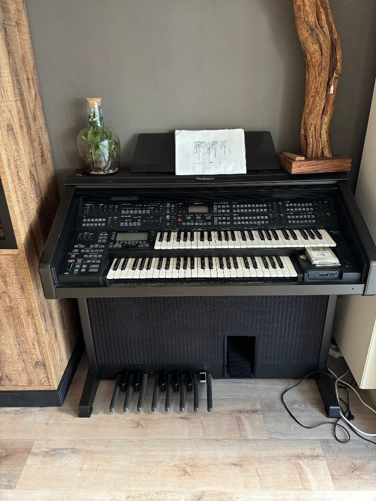 orgel Technics SXGX7, Ophalen, Zo goed als nieuw, 2 klavieren, Orgel