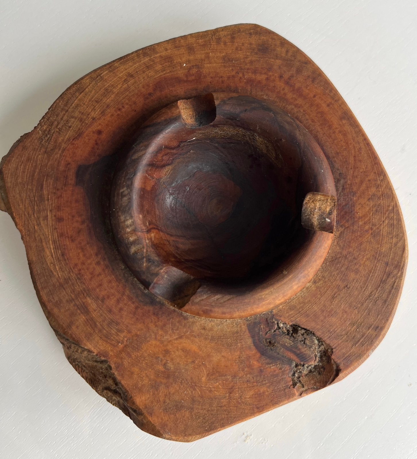 Cendrier en bois naturel fait main - (379g), Maison & Meubles, Accessoires pour la Maison | Plataux & Paniers, Comme neuf, Bois