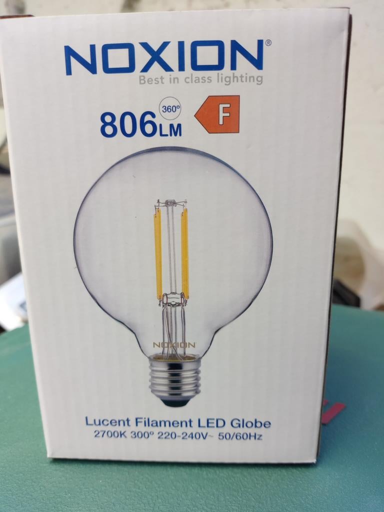 Ampoules globe Diam 95mm, Enlèvement
