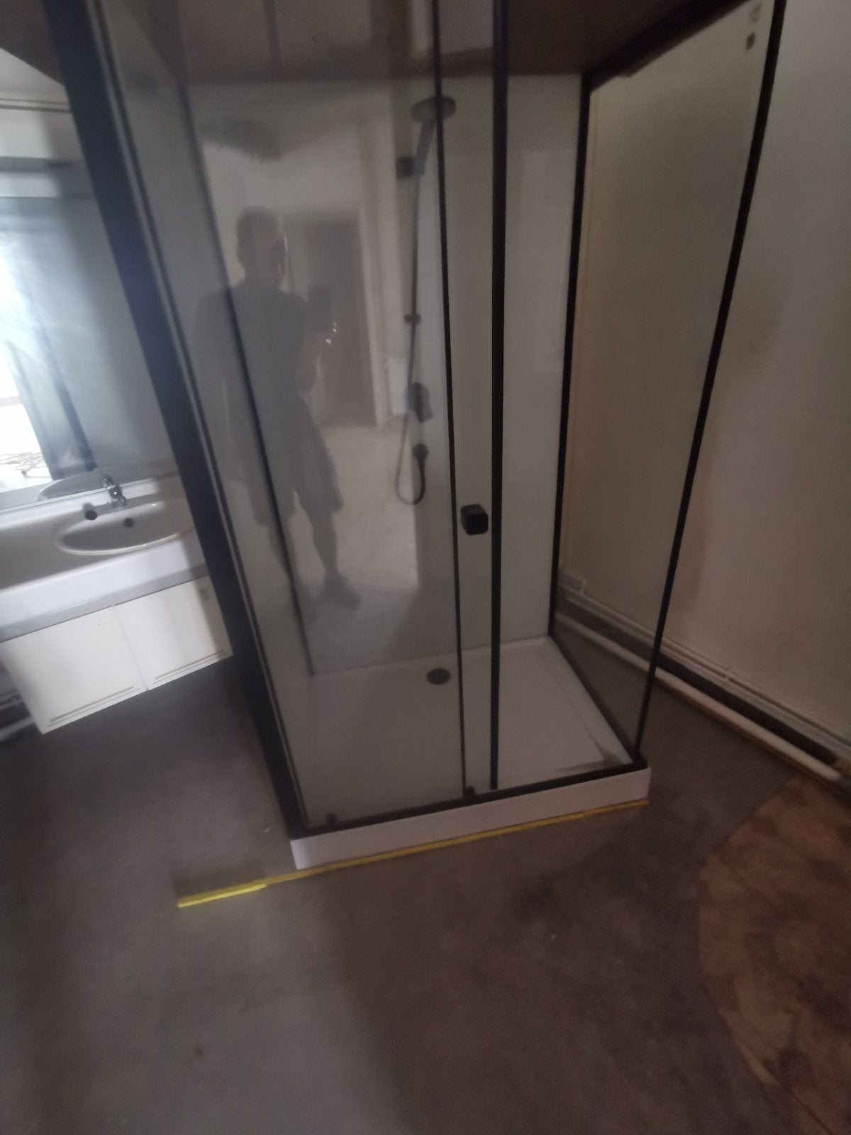 douche 110x80 casi neuve