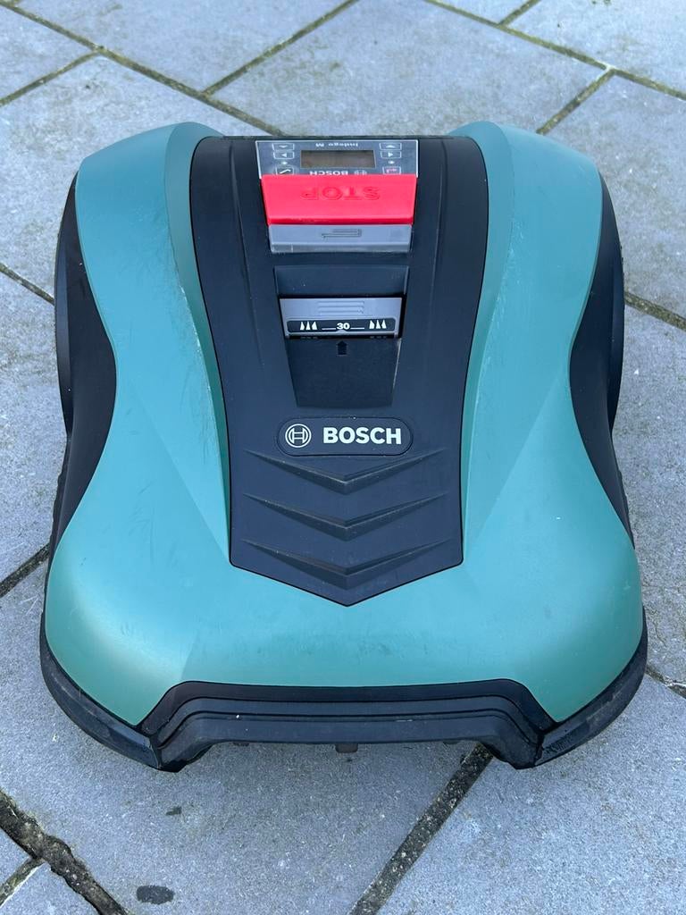 Bosch Indigo M700 met garage, Tuin en Terras, Ophalen, Zo goed als nieuw