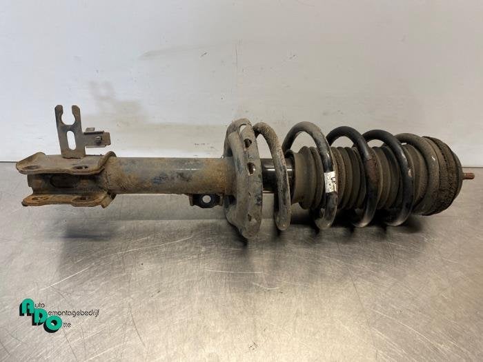 Schokdemperpoot links-voor van een Opel Meriva (Meriva B 10-, Gebruikt, -, -, Opel