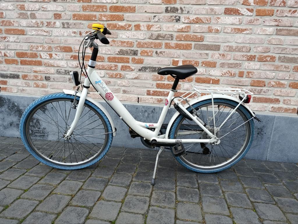 Kinderfiets meisje 24 inch ( 8 tot 11 jaar), Fietsen en Brommers, Fietsen | Kinderfietsjes, Ophalen, Gebruikt, Velgrem, 20 inch of meer