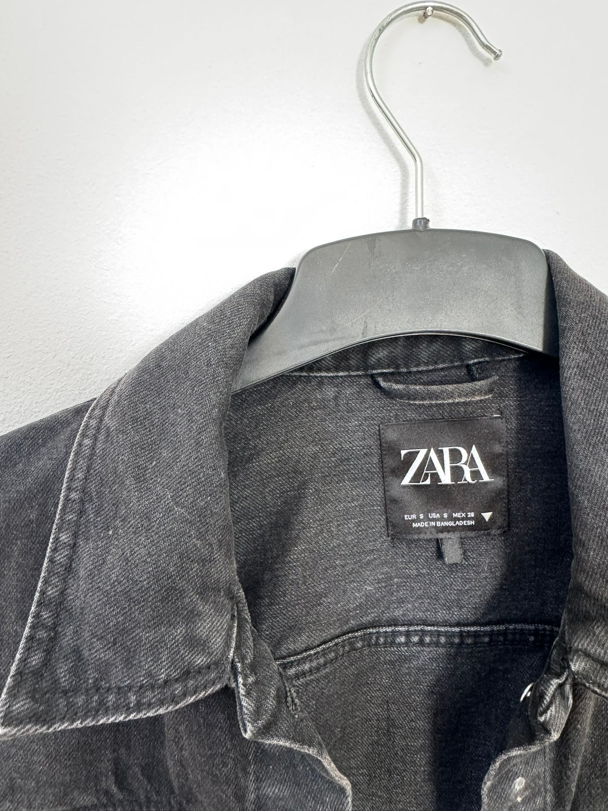 Zwart spijkerjack maat S - Zara - Perfecte staat, Zwart, Nieuw, Ophalen of Verzenden, Jasje