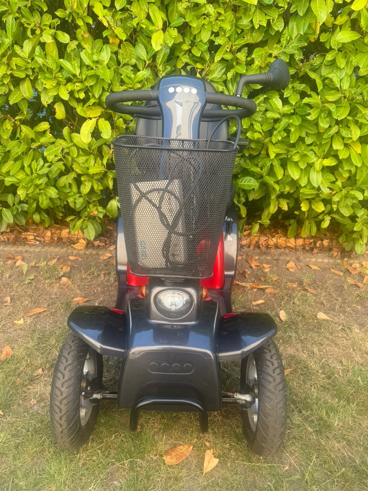 Prachtige scootmobiel mezzo elektrische invalide scooter, Ophalen of Verzenden, Zo goed als nieuw