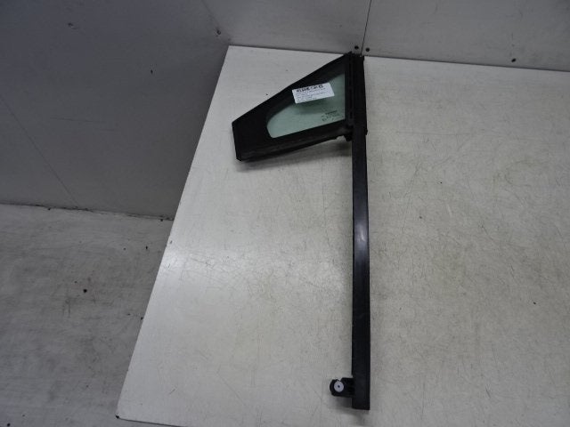 VITRE AVANT GAUCHE Renault Clio IV (5R) (01-2012/08-2021), Renault, Utilisé, Peter-Huppertz-Straße 5
51063  Köln, DE, Dialog.deutschland@renault.de