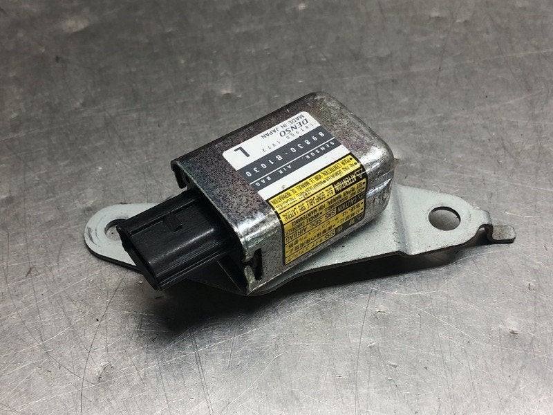 CAPTEUR AIRBAG Daihatsu Materia (|89830B1030|), Utilisé, Daihatsu
