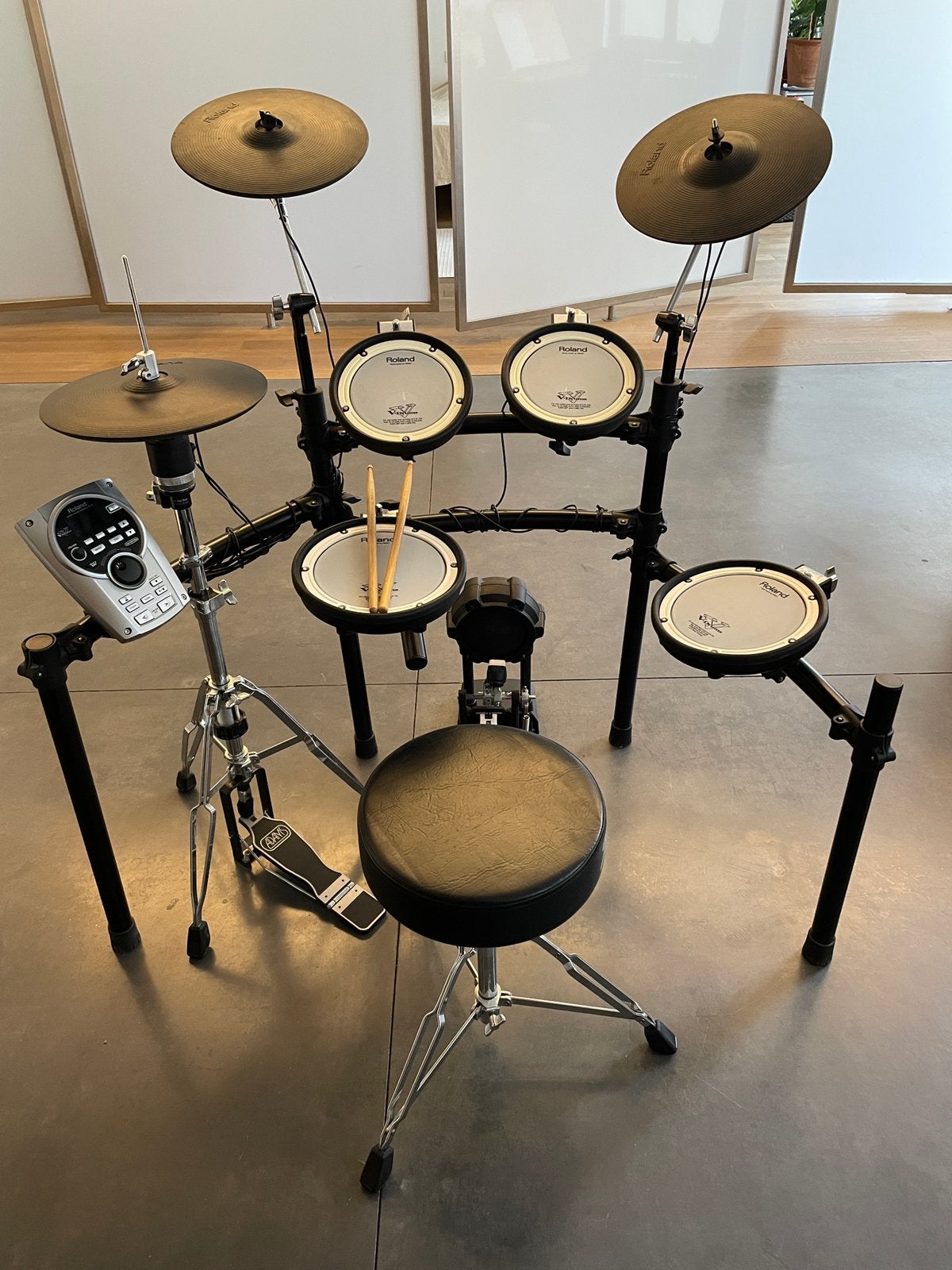Roland TD-15K + VH-11 Hi-Hat (volledig pakket), Ophalen, Zo goed als nieuw, Roland, Elektronisch