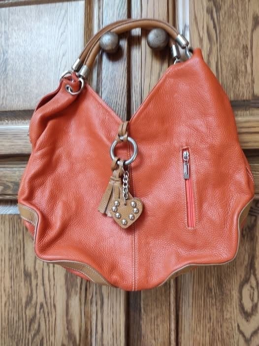 Sac à main-besace en cuir souple rose-orangé, Enlèvement ou Envoi, Comme neuf, Orange, Sac à main
