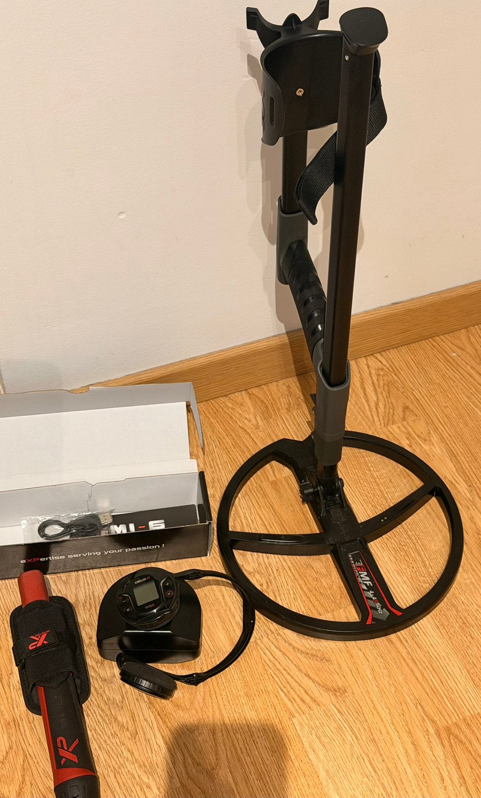 Deus 2 Ws6 Masters metaaldetector + MI-6 locator, Ophalen, Zo goed als nieuw