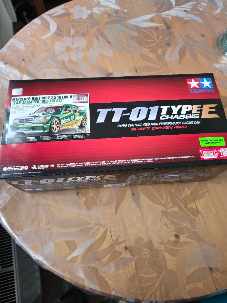 Nieuwe tamiya Mercedes 190e, Nieuw, Schaal 1:10, Auto onroad, Ophalen