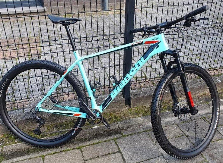 Mountainbike Bianchi full Carbon, Fietsen en Brommers, Fietsen | Mountainbikes en ATB, Ophalen