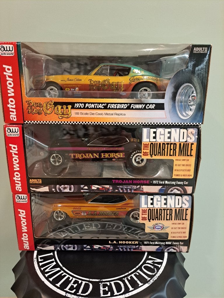Auto World 1:18 Funny Car Ford Mustang - Pontiac Firebird, Enlèvement ou Envoi, Neuf, Voiture, Autres marques